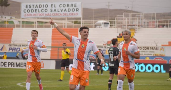 Coquimbo Unido sonríe hasta sin jugar: Cobresal derrota a Palestino y estrecha la pelea por el Chile 2