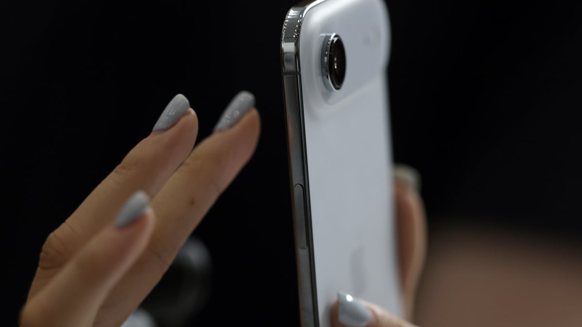Apple launches new parental control settings on iOS 26