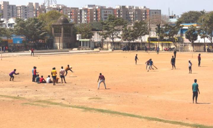 Council hikes pay for PE teachers, allots Rs 2.2 cr