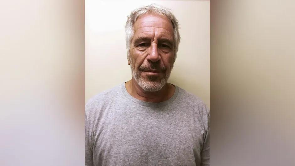 Revelan las últimas horas con vida de Epstein antes de su muerte