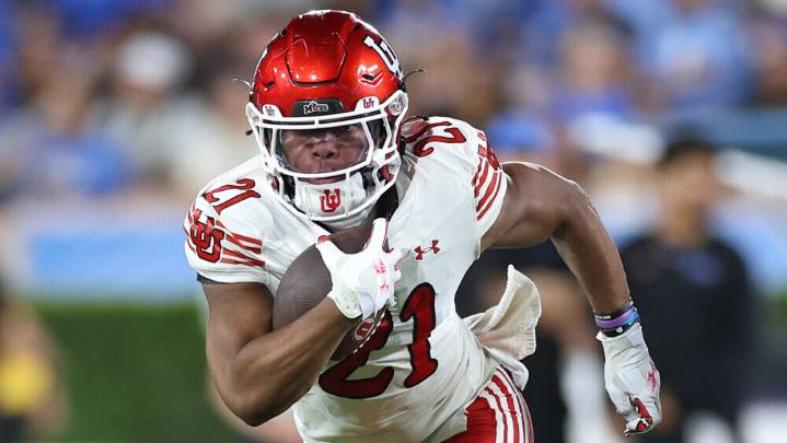 NaQuari Rogers Breaks Seal For First Utah TD In Wyoming