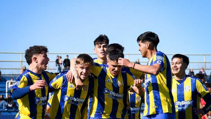 Central se floreó en reserva ante Newell's y le ganó 3 a 0 con dos figuras indiscutibles
