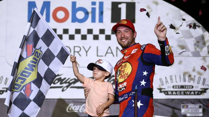 Chase Briscoe wins Southern 500 in NASCAR playoffs opener