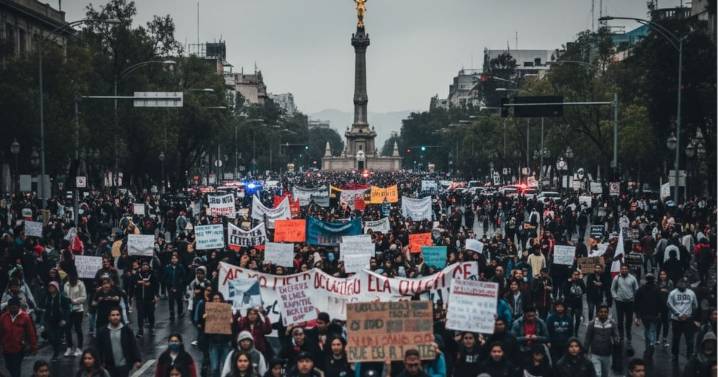 CDMX se moviliza: marcha por Ayotzinapa y más protestas este 26 de septiembre