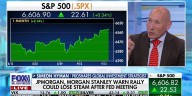 Investment strategist shares 'very cool' way to get income from small