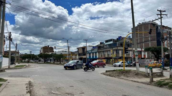 Comunidad de Sogamoso pide solución a los semáforos apagados en la avenida San Martín