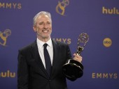 Jon Stewart to host ’The Daily Show’ in rare mid