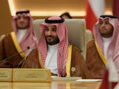 Saudi Arabia signs mutual defence pact with nuclear