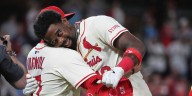 Jordan Walker’s 2-run double in the 9th rallies Cardinals for a 3
