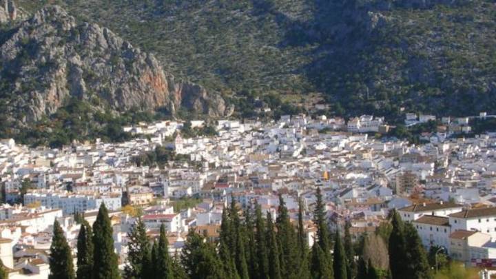 Muere un hombre corneado por un toro en las fiestas de Ubrique