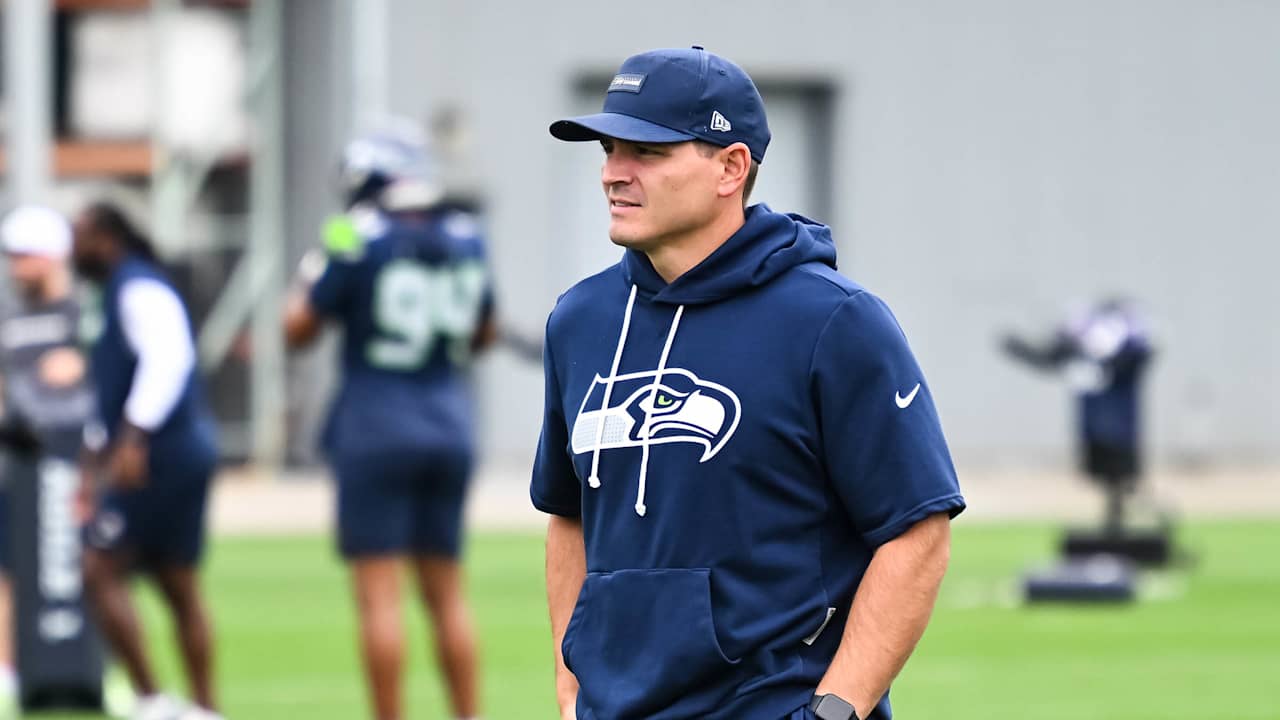 Seahawks Exhibiting 'Through, Not Around' Mentality Under Head Coach Mike Macdonald