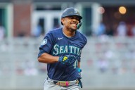 Deadspin | Julio Rodriguez belts 2 homers as Mariners top Braves