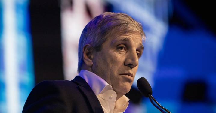 Tesoro argentino afronta primera licitación de deuda tras el respaldo de Trump y Bessent
