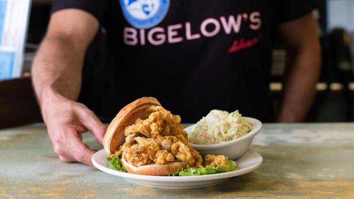 Review: Bigelow's in Rockville Centre