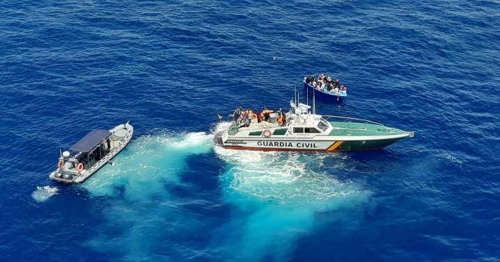 Se elevan a 118 el total de inmigrantes rescatados en siete pateras este domingo en Baleares