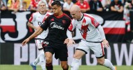 Prensa española se rinde ante Alexis Sánchez y DT de Sevilla feliz con su nivel: "No se nota su edad"