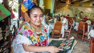 Las lenguas mayas florecen en EE.UU. a través de historias de vida