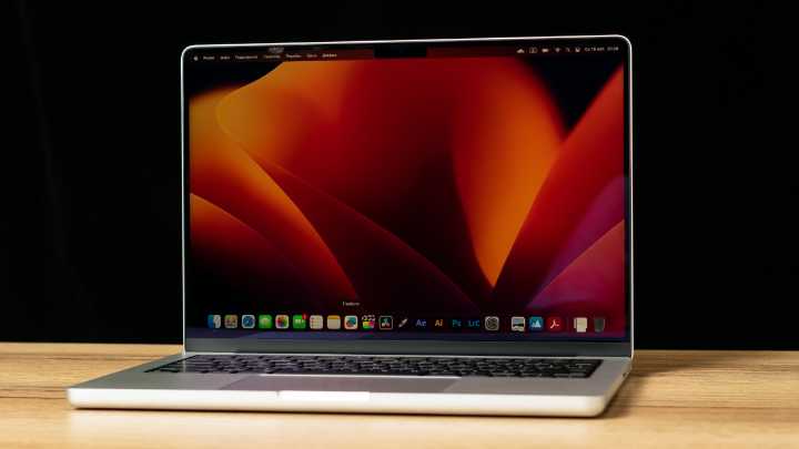 A Touchscreen MacBook Could Be Right Around the Corner