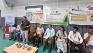 ऋण और सामाजिक सुरक्षा योजनाओं का लाभ उठाएं पात्र लोग