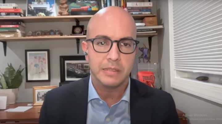 «No existen evidencias que respalden que Maduro dirija algún cártel del narcotráfico», afirmó exasesor de la Casa Blanca Juan González