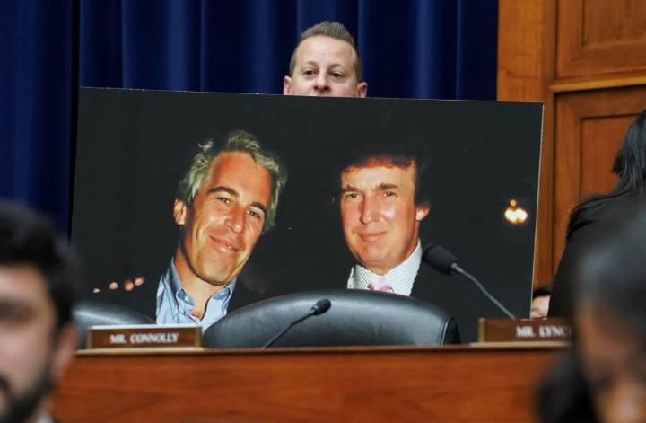 See the alleged Trump birthday note to Epstein, released by House Democrats