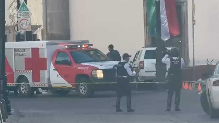 Conductor Atropella y Mata a una Artesana en el Centro de Aguascalientes; Hay un Policía Herido