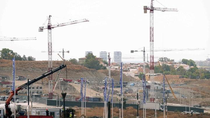 La vivienda no afloja en Málaga: las ventas crecen un 11% y la firma de hipotecas un 19%, con importes de casi 210.000 euros