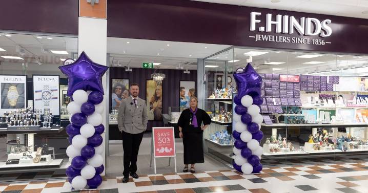Family-owned jewellers expands into West Lothian in 'milestone' move
