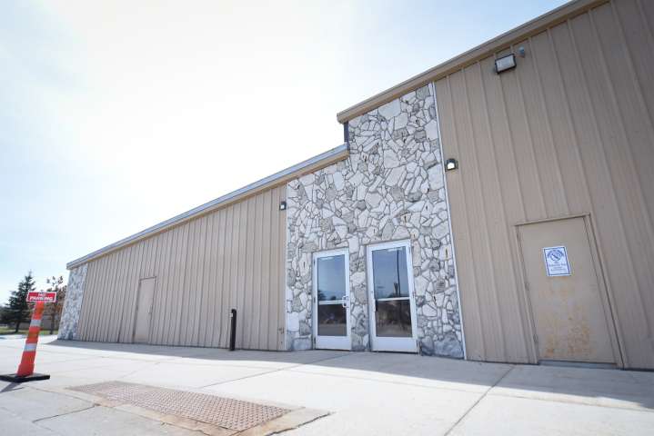 Neilson Reise Arena to be renovated into the Neilson Fieldhouse