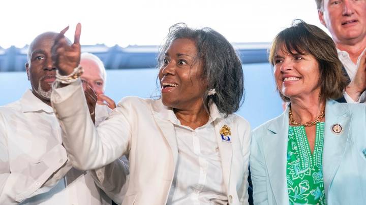 Earle-Sears's focus on culture issues in Virginia risks backfiring