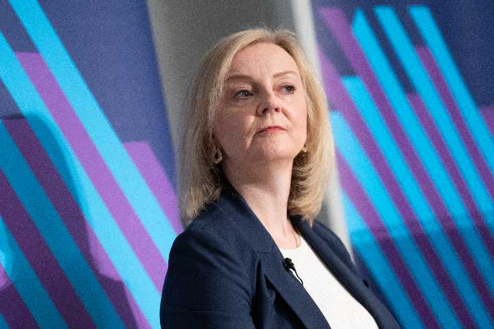 UK second most at risk from debt crisis of all major economies