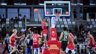 El Manresa quiere la Lliga Catalana más que el Joventut aunque la sufre hasta el último tiro