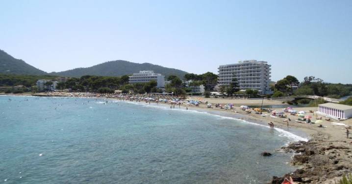 Hallan a un menor de 17 años que había desaparecido en la playa de Canyamel