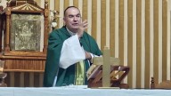 El padre Rómulo Cámpora regresó a su comunidad tras sufrir un infarto