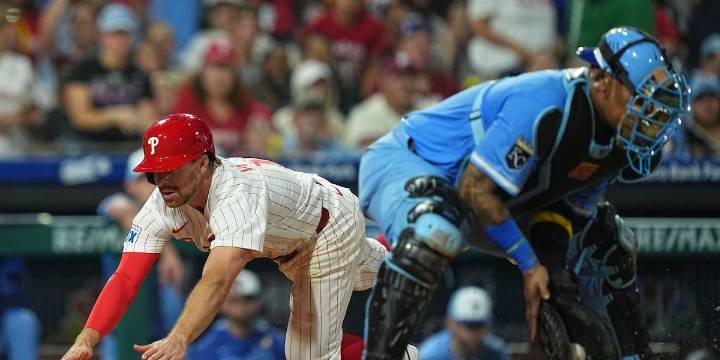 Schwarber hits 51st homer to lift Phillies over Royals