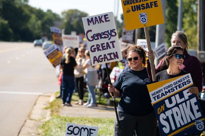 Nurses’ strike at Henry Ford Genesys continues as mediation set for Friday