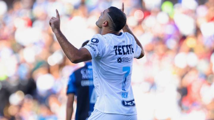 Rayados vence a Querétaro con lo justo y retoma el liderato
