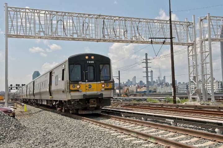 Op-Ed | Transit is essential, but fair labor deals must protect riders and taxpayers