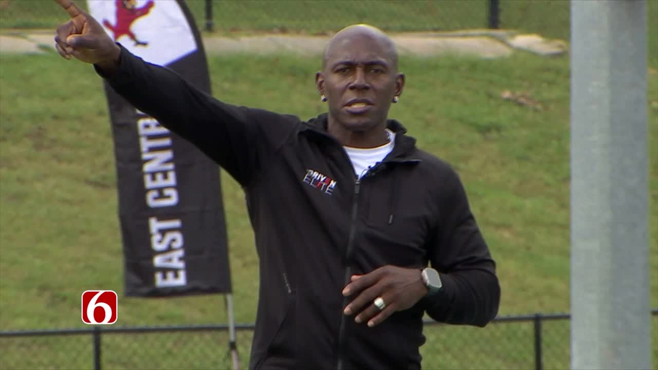 Former Green Bay Packer Donald Driver kicks off year 2 of girls' flag football in Tulsa
