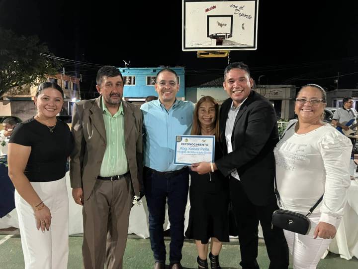Concejo y Alcaldía de Sucre celebraron el Día de La Biblia en una sesión especial conjunta