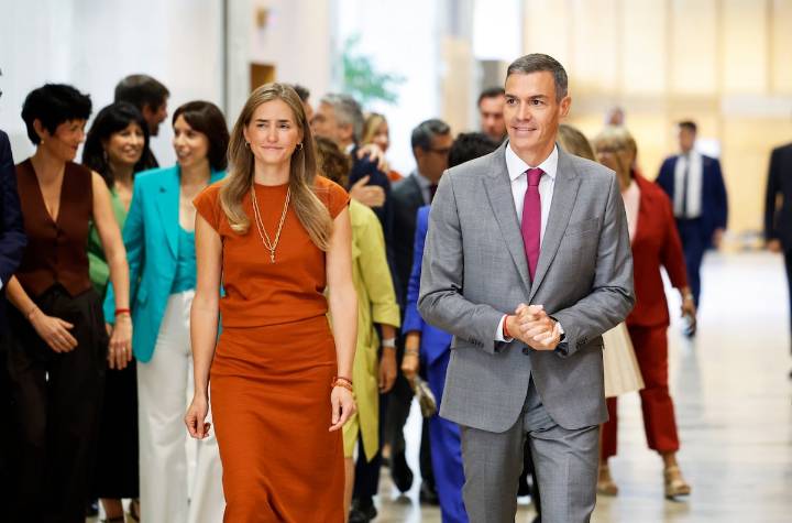 Sánchez propone la creación de una agencia estatal de emergencias y una red de refugios climáticos