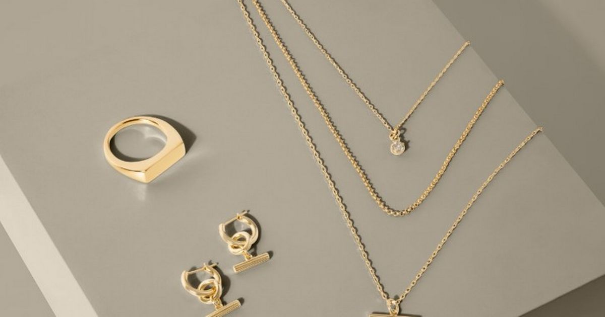 H Samuel's £60 T-bar necklace is a similar style to £340 designer version