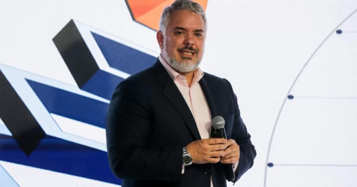 "No caer en la trampa": Iván Duque respondió si respalda o no la campaña de Vicky Dávila