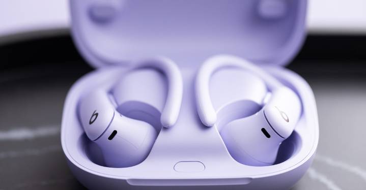 The Powerbeats Pro 2 are getting heart rate monitoring updates with iOS 26