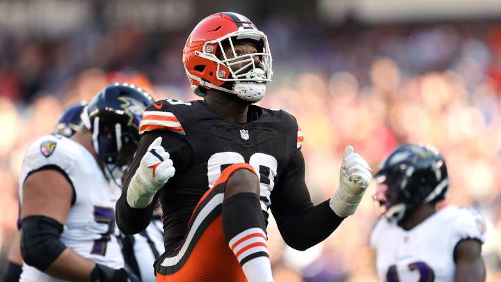 Nick Sirianni’s ‘excited’ reaction to Eagles signing Za’Darius Smith
