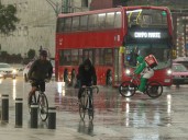 Amanece lloviendo en CDMX; activan Alerta Amarilla y marcha de seguridad en el Metro