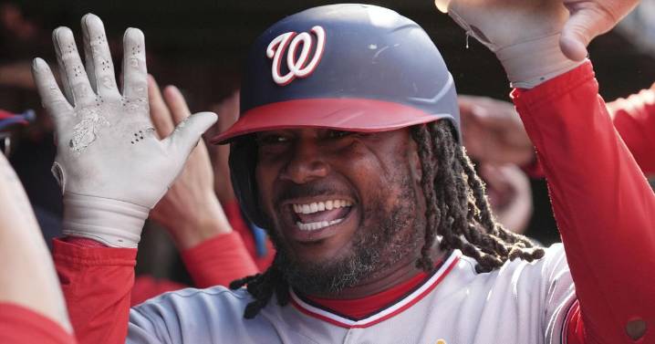 Josh Bell homers as Nationals rally with 5 in the 9th to beat Cubs 6