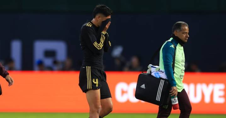 ¡Terrible! Así se lesionó Edson Álvarez en el México vs Japón, su rostro de dolor lo dice todo (VIDEO)