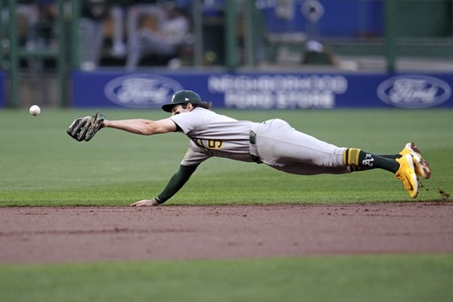 Jack Wilson hace 1er lanzamiento a su hijo Jacob antes del juego Piratas