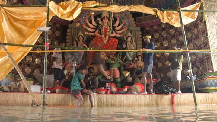 Kolkata Reels From Record Deluge: 11 Dead, Puja Preparations Drowned In City's Worst Flooding In Decades
